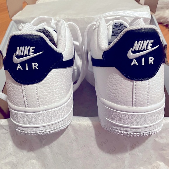 Size 5 youth - white/black Nike Air Force 1 sneakers - Picture 9 of 10